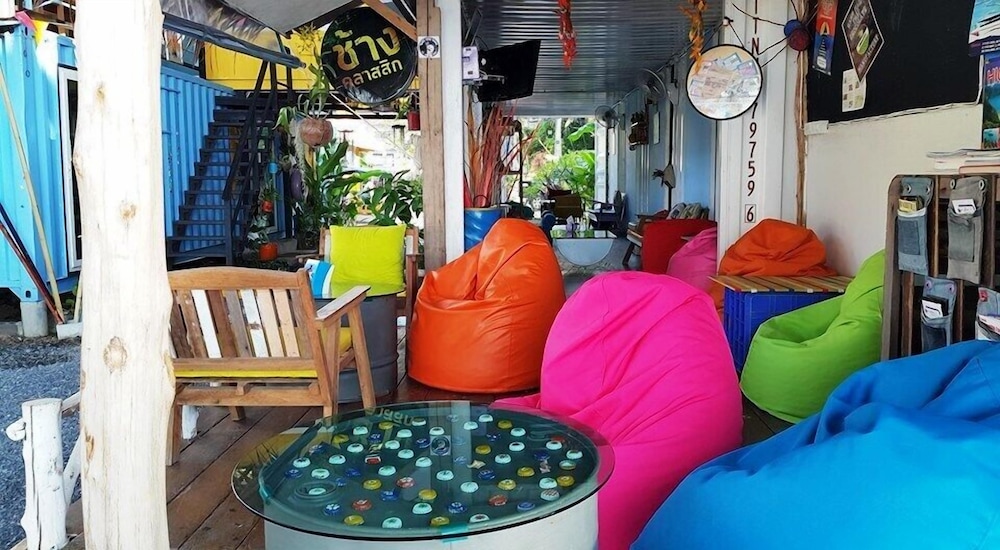 think and retro cafe lipa noi samui