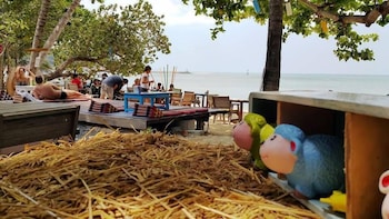 think and retro cafe lipa noi samui