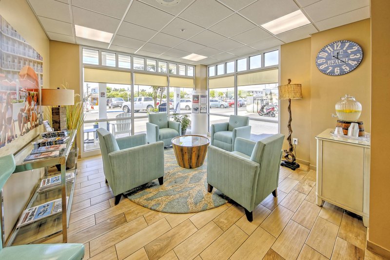 commander hotel and suites