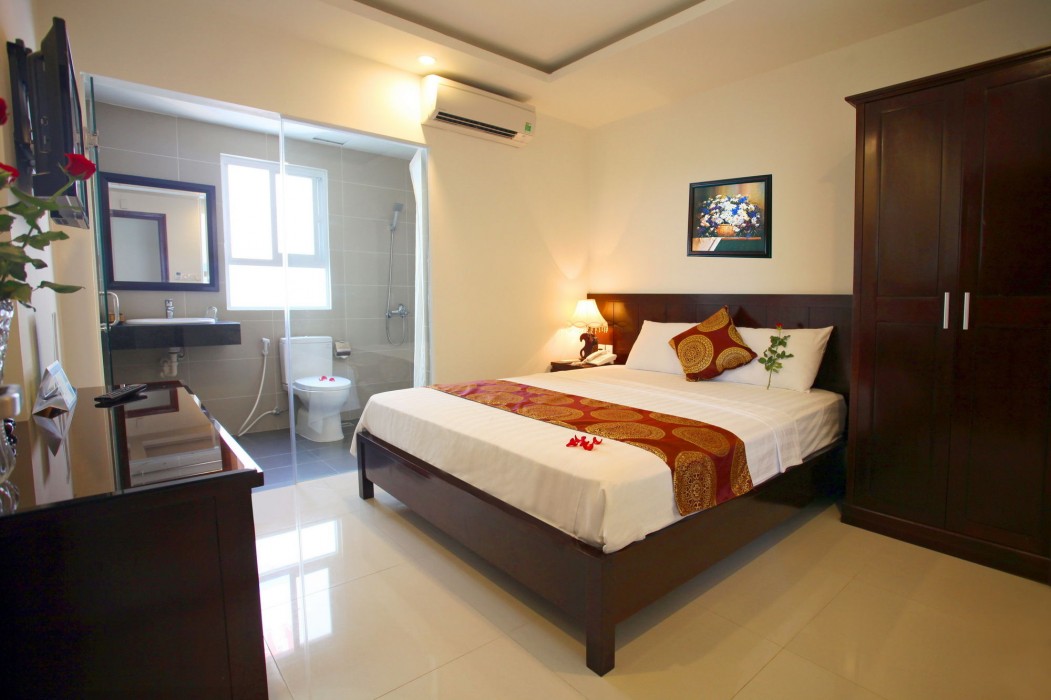 azura hotel