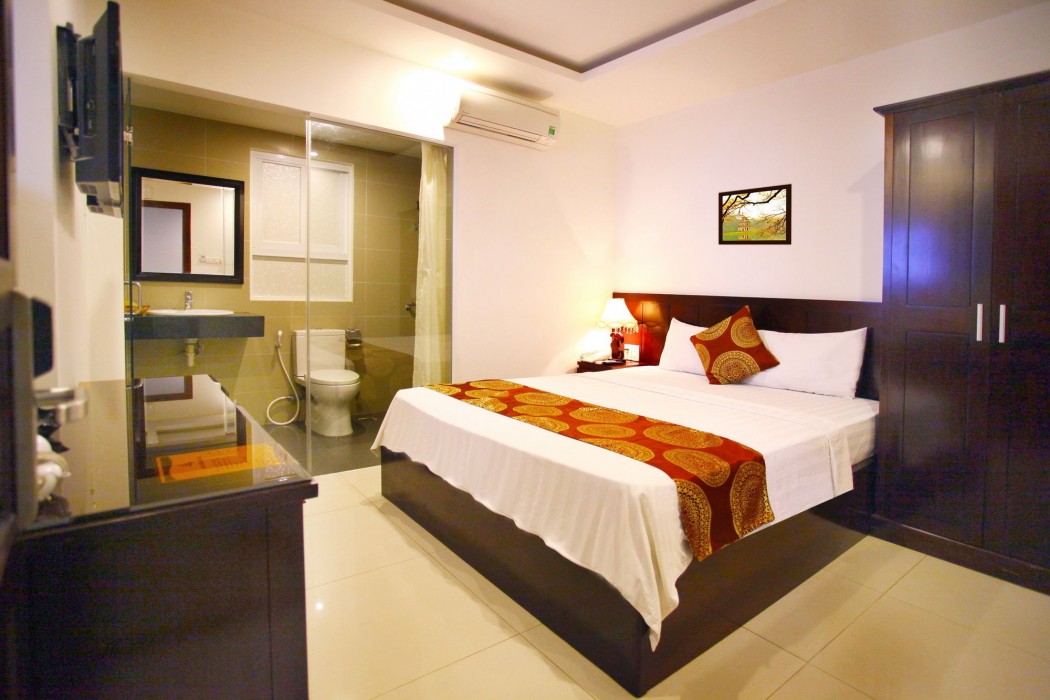azura hotel