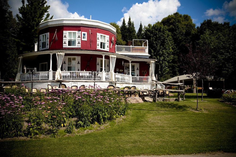 auberge de la tour du lac