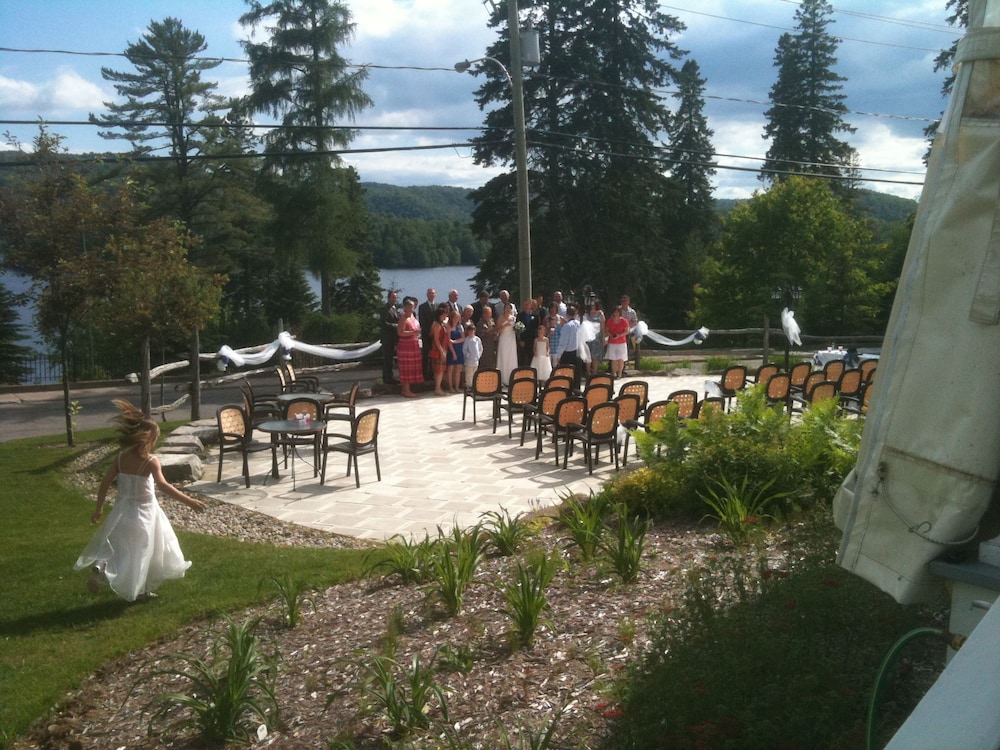 auberge de la tour du lac