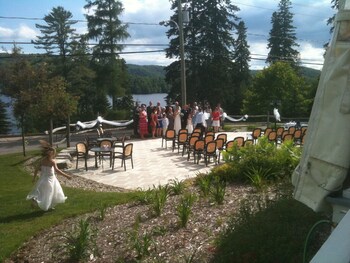 auberge de la tour du lac