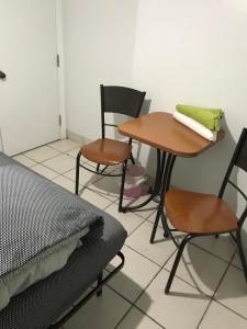 toronto travellers home