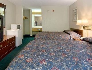 Super 8 By Wyndham Fayetteville,Stedman>>Fayetteville,2 star