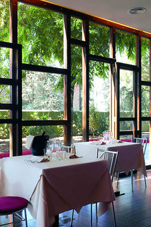 ghotel