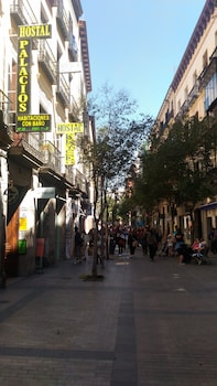 hostal palacios fuencarral