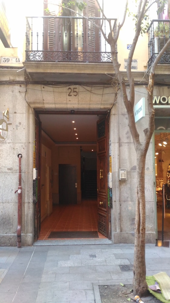 hostal palacios fuencarral