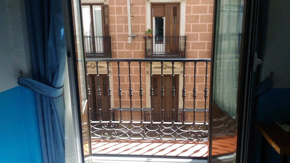 hostal palacios fuencarral