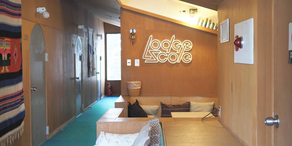 lodge scole