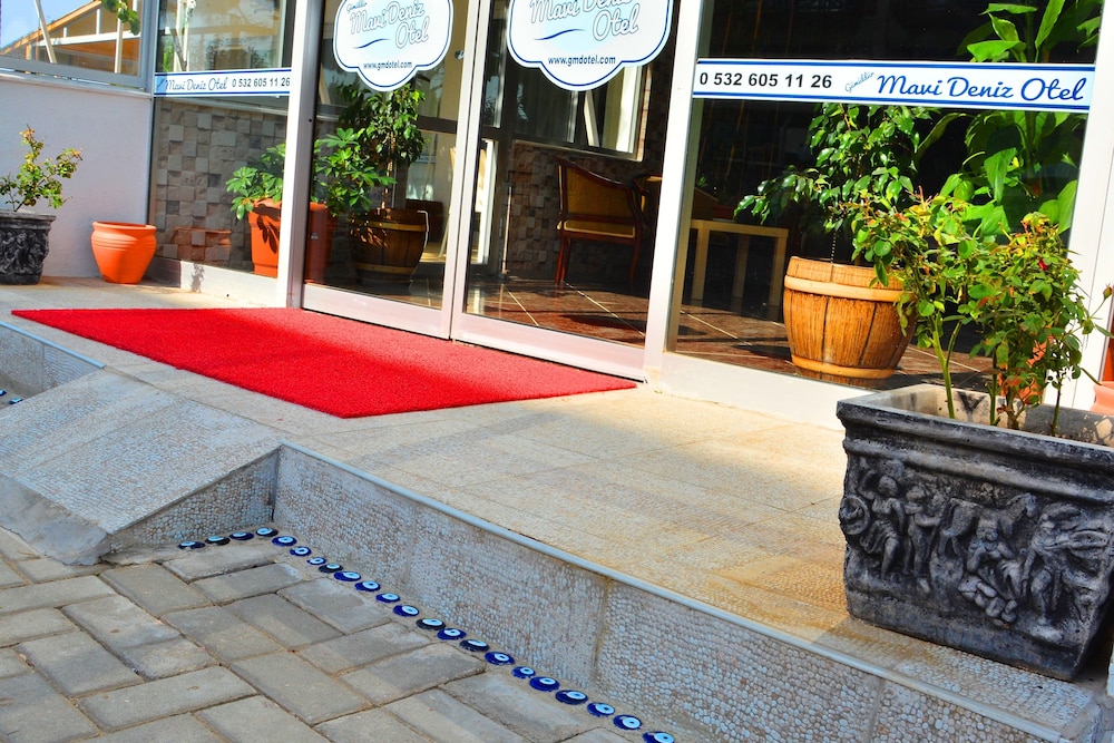 gumuldur mavi deniz otel