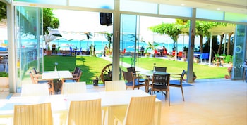 gumuldur mavi deniz otel