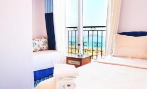 gumuldur mavi deniz otel