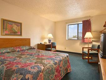 super 8 by wyndham kent akron area