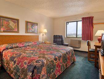 super 8 by wyndham kent akron area