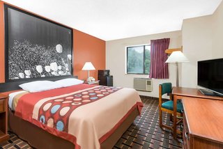 super 8 by wyndham kent akron area