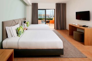 tivoli marina portimao