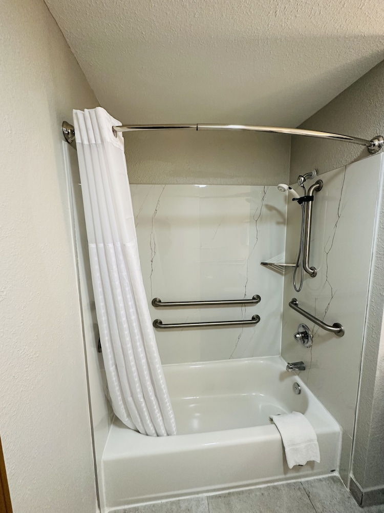 super 8 by wyndham elizabethtown