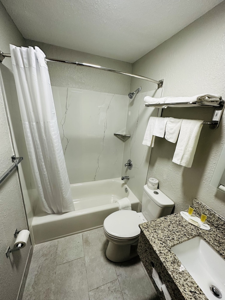 super 8 by wyndham elizabethtown