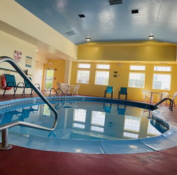 super 8 by wyndham elizabethtown