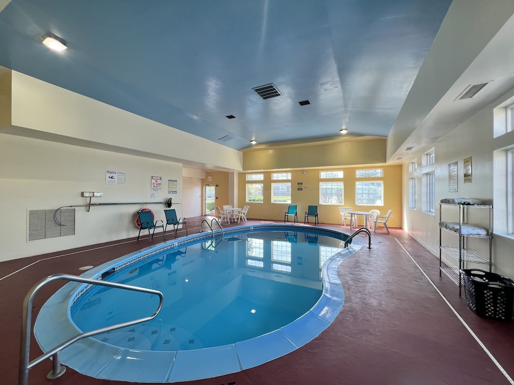 super 8 by wyndham elizabethtown