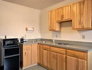 Northwoods Inn & Suites,Near Dorothy Molter Museum,2 star