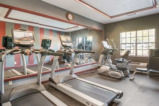 red lion hotel portland airport