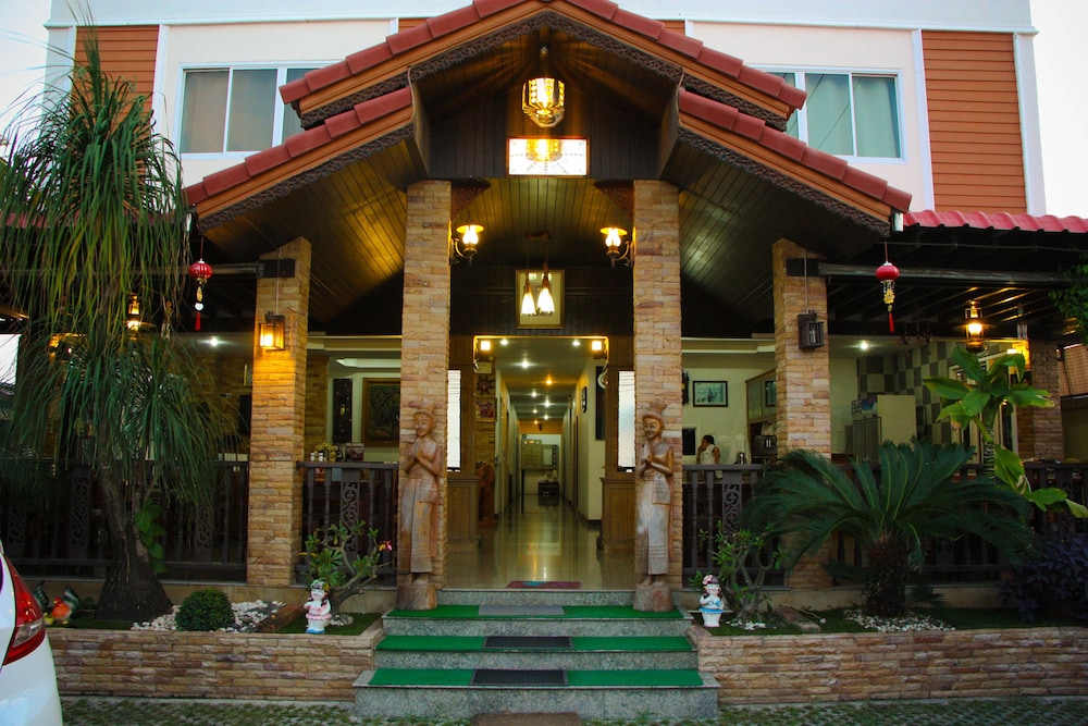 iyara hua hin lodge