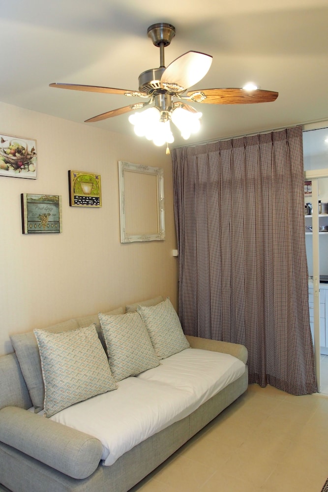 vanilla summer inn