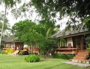 Suan Bankrut Beach Resort,Hua Hin>>Bang Saphan,3 star