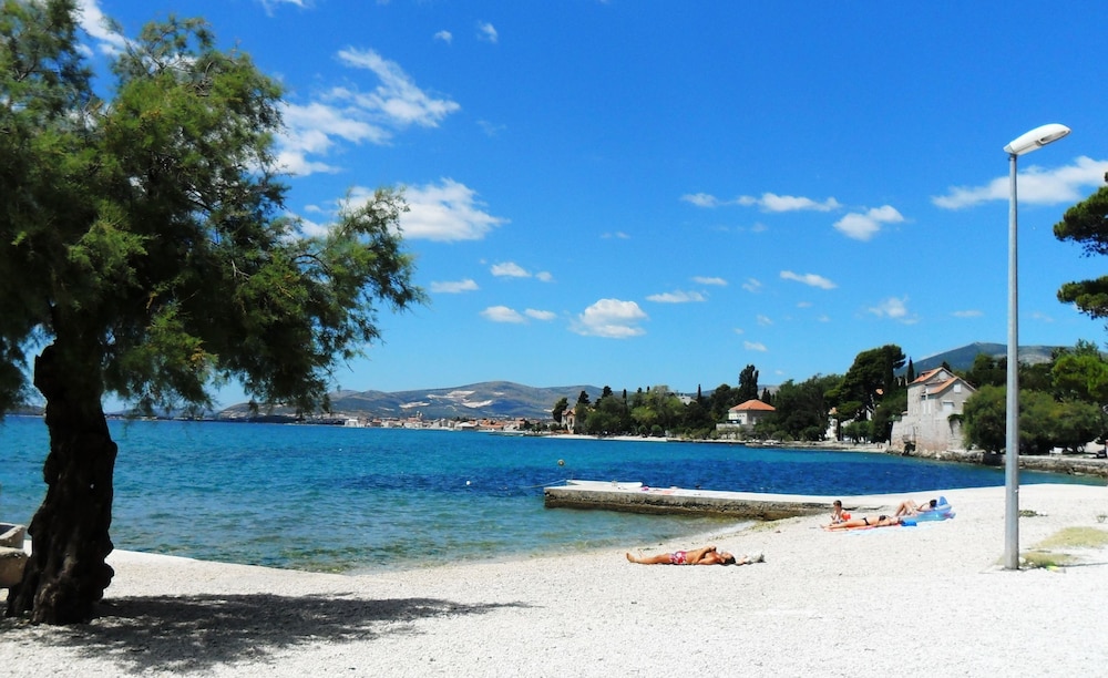 kastela