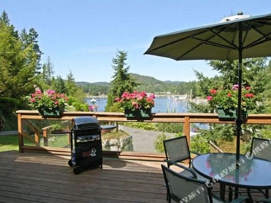 Sunshine Coast Resort,Garden Bay>>Egmont,4 star