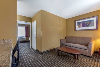 quality inn and suites westminster seal beach