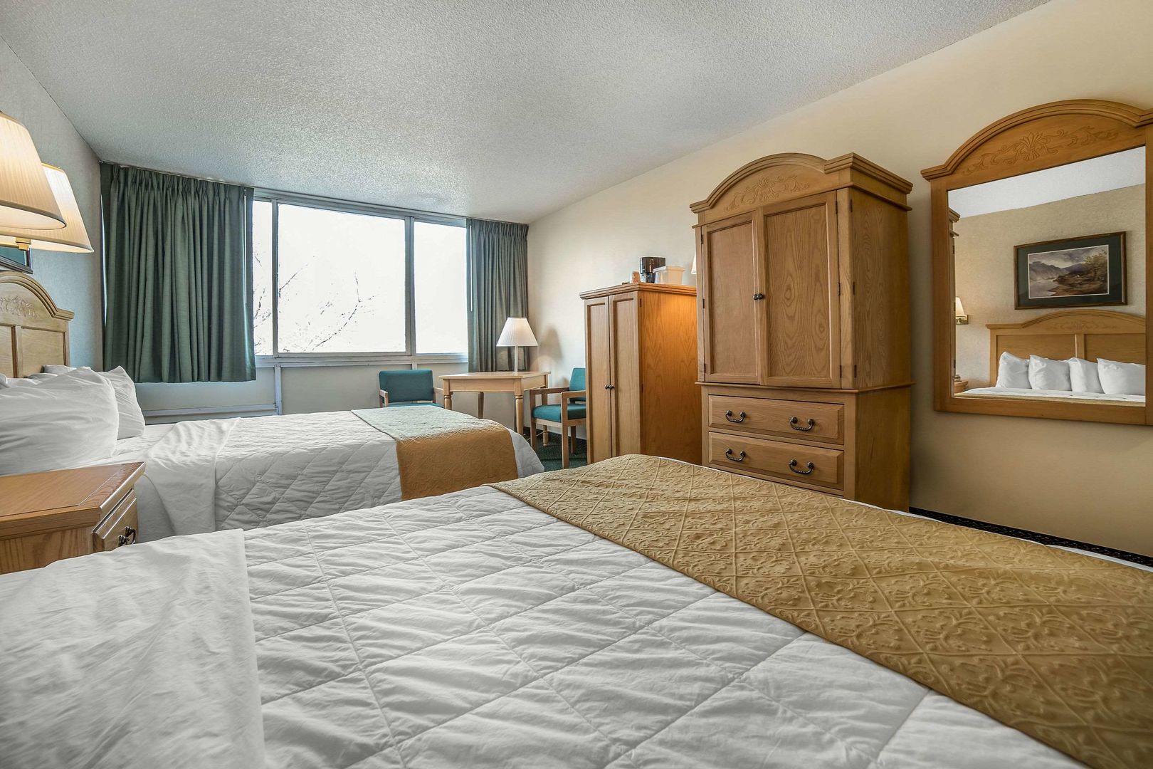 econo lodge rawlins