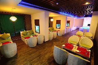 paravoor galaxy hotel