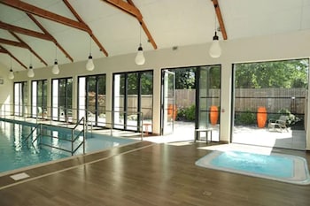 Loire & Sens,Gennes>>Angers,4 star