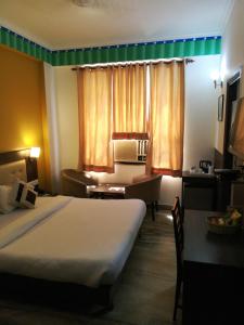 Hotel Inn Tawang,Karol Bagh>>Delhi,3 star