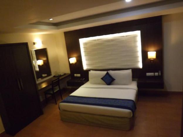 castle international premium hotel