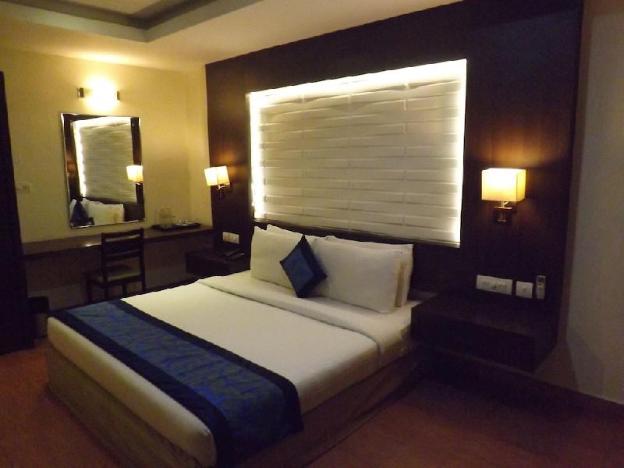 castle international premium hotel