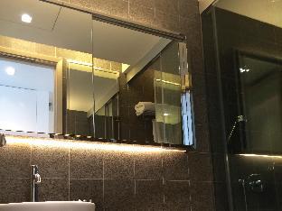 twenty one whitfield