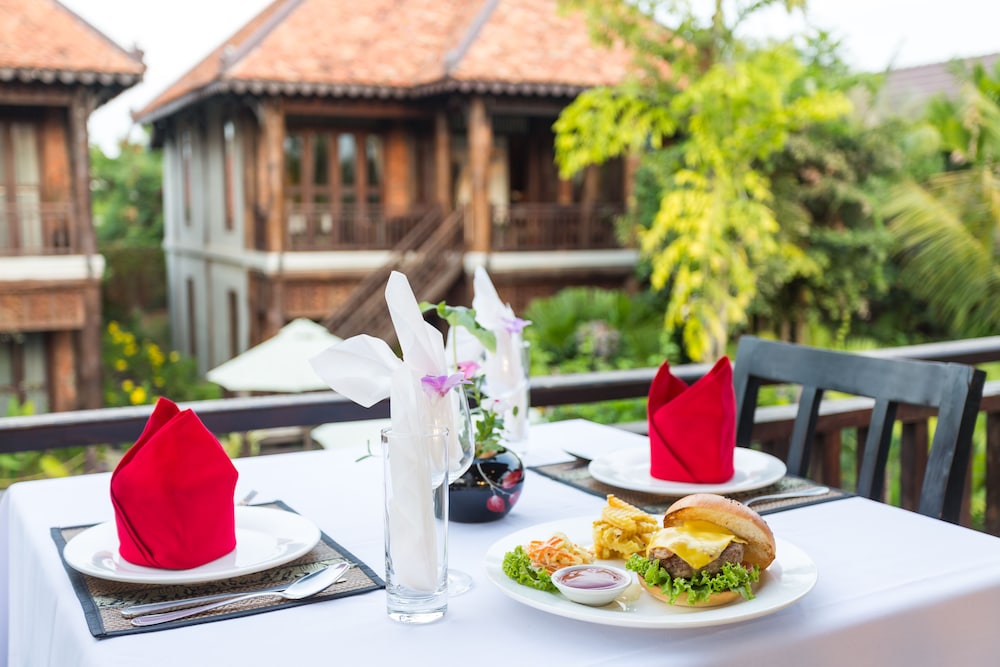 khmer paradise villa