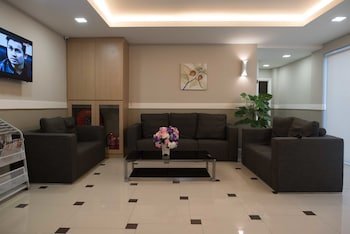 mornington hotel sitiawan