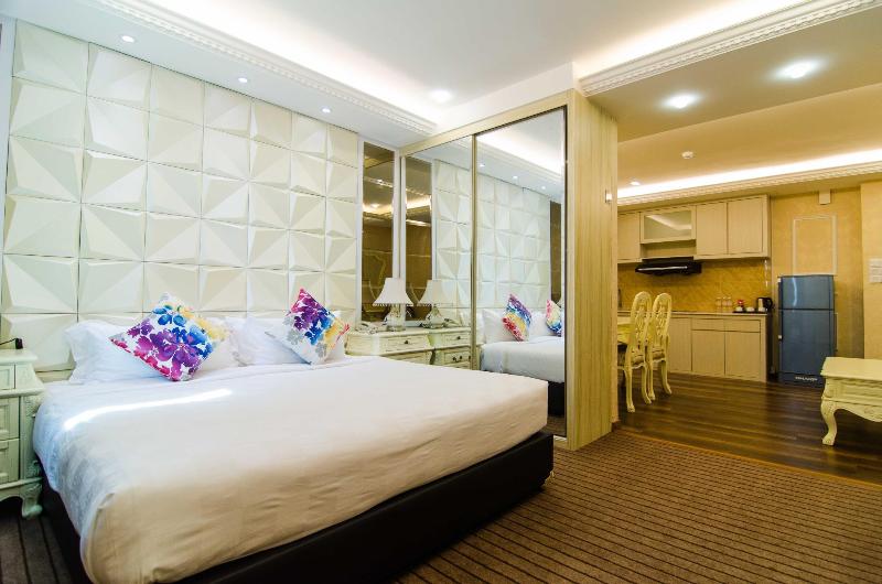 mornington hotel sitiawan