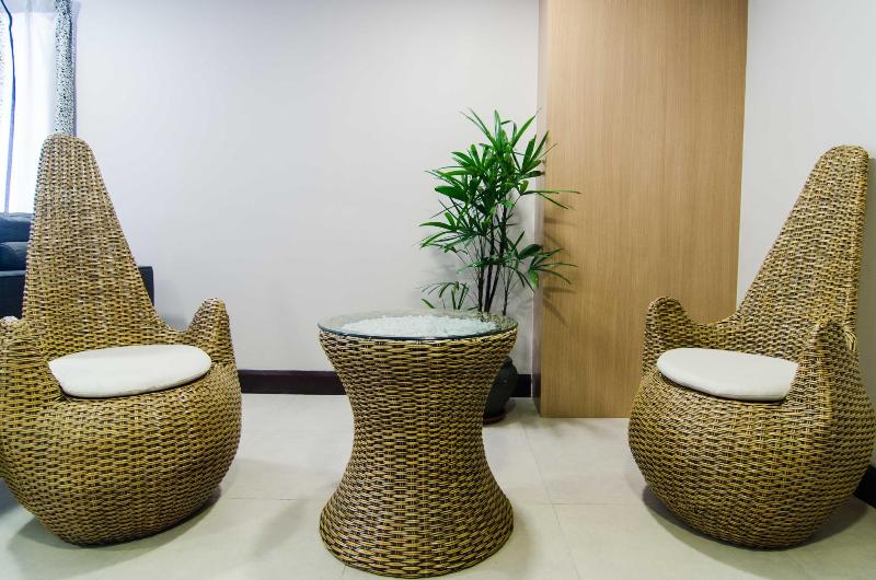 mornington hotel sitiawan