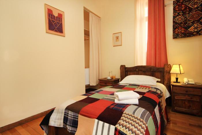 silk road hotel yerevan