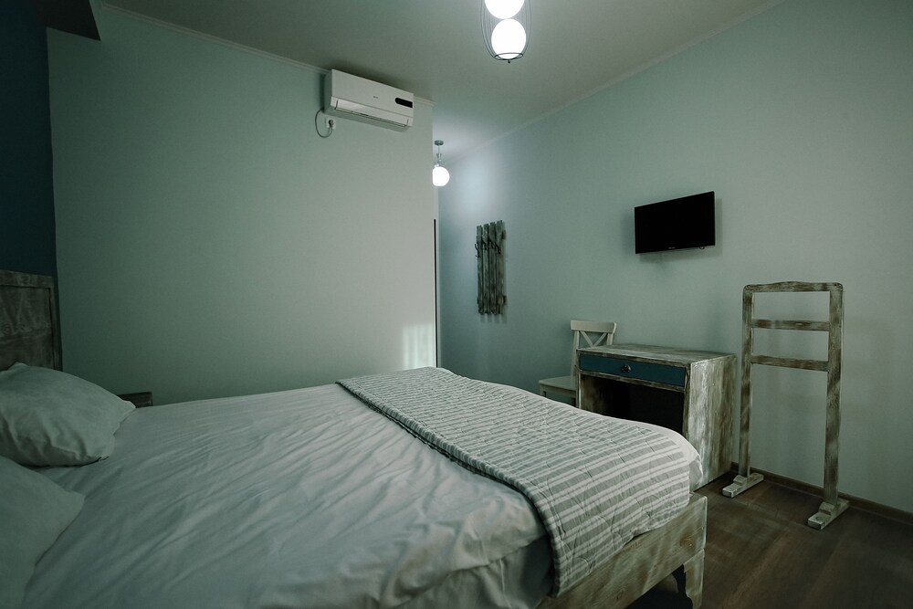 hotel kutaisi globus