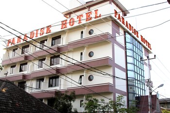 paradise hotel