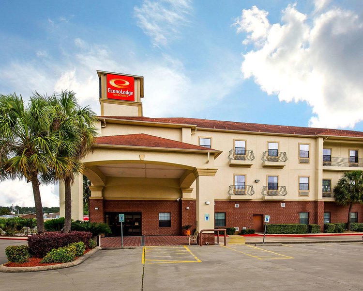 econo lodge inn and suites beaumont