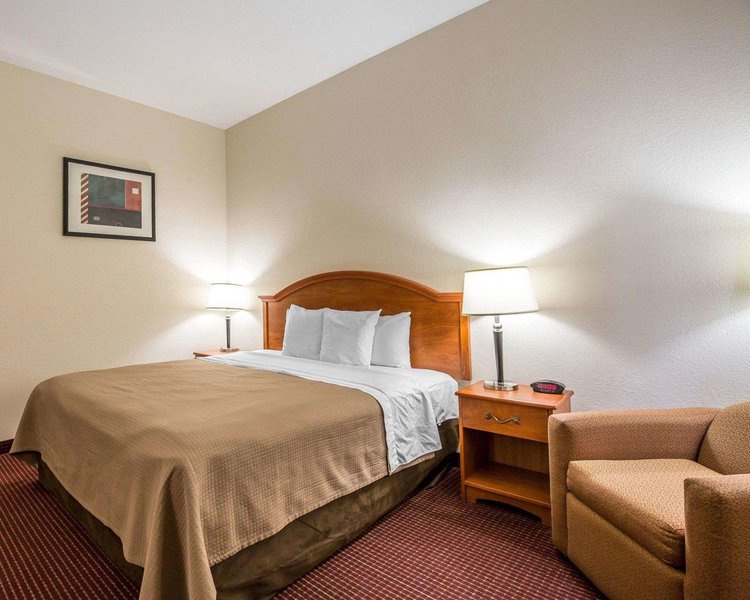 econo lodge inn and suites beaumont